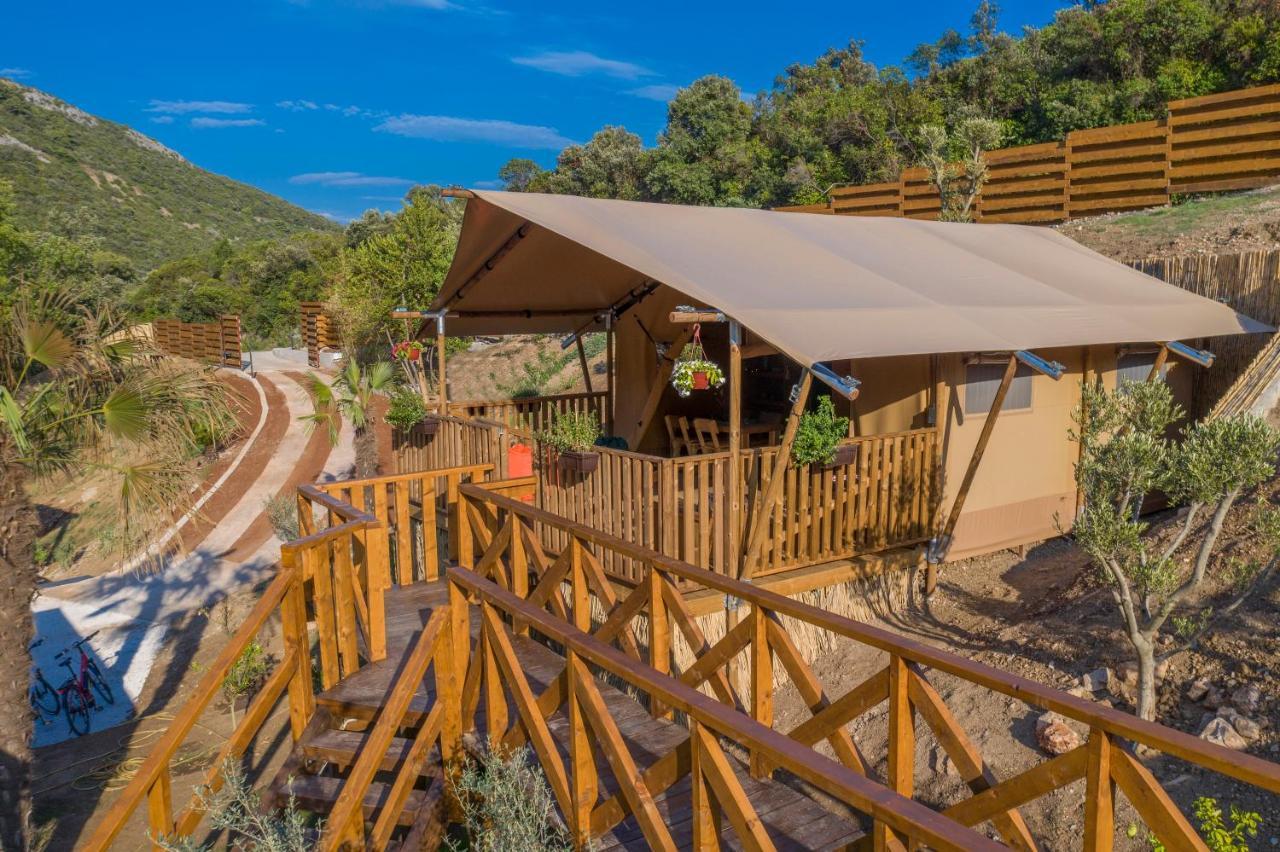 Sea Glamping Hotell Kotor Exteriör bild