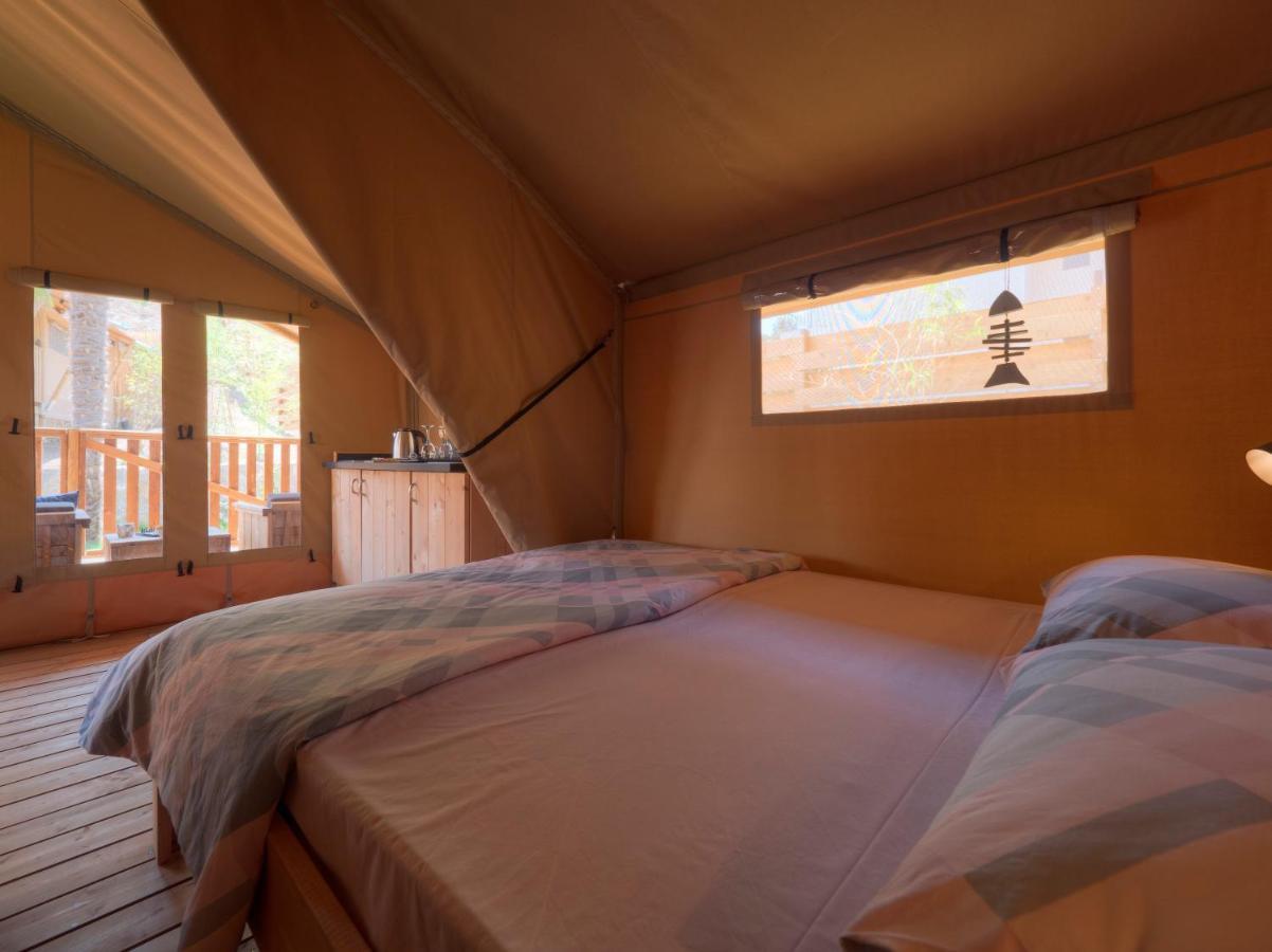 Sea Glamping Hotell Kotor Exteriör bild
