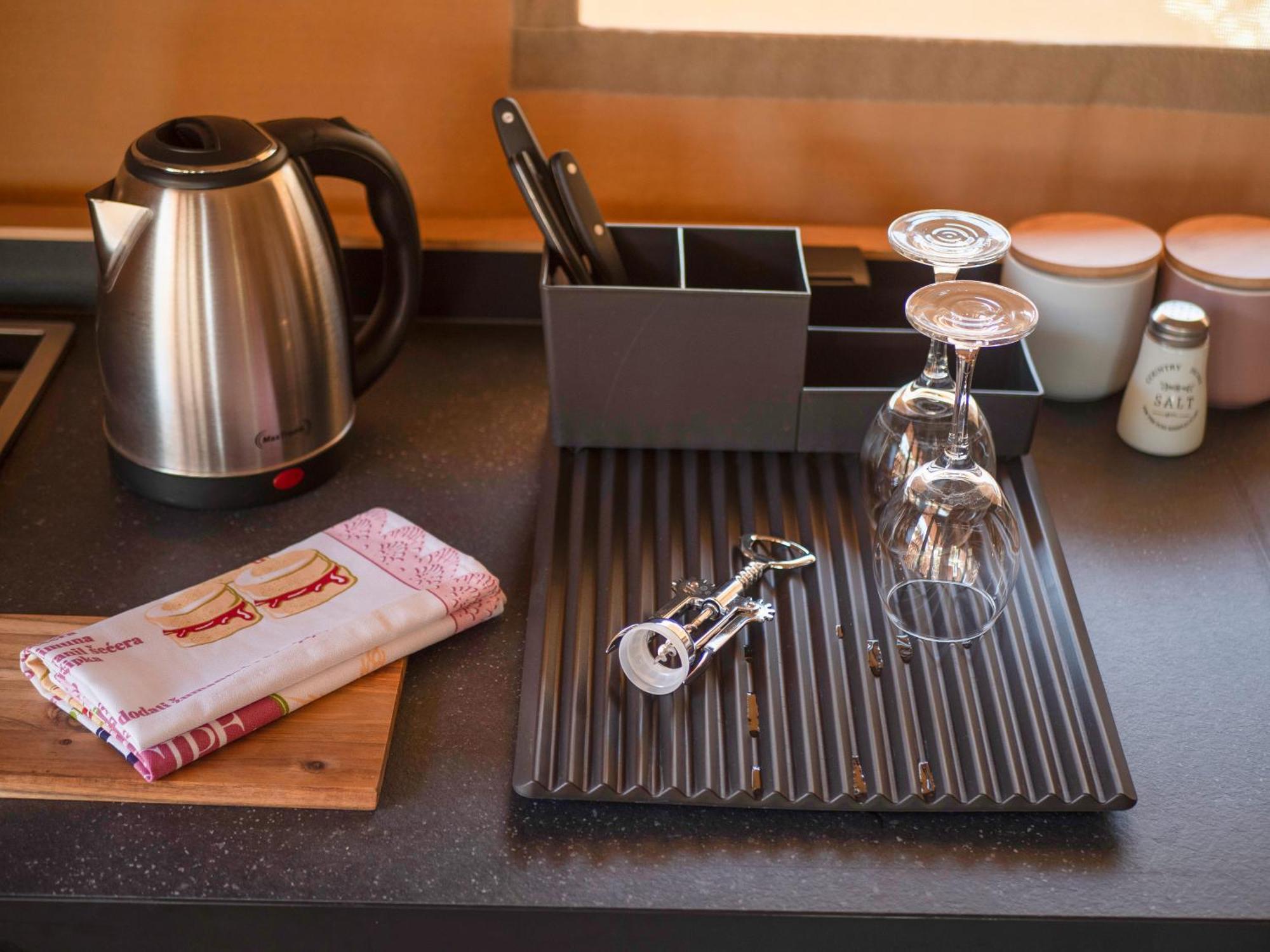 Sea Glamping Hotell Kotor Exteriör bild