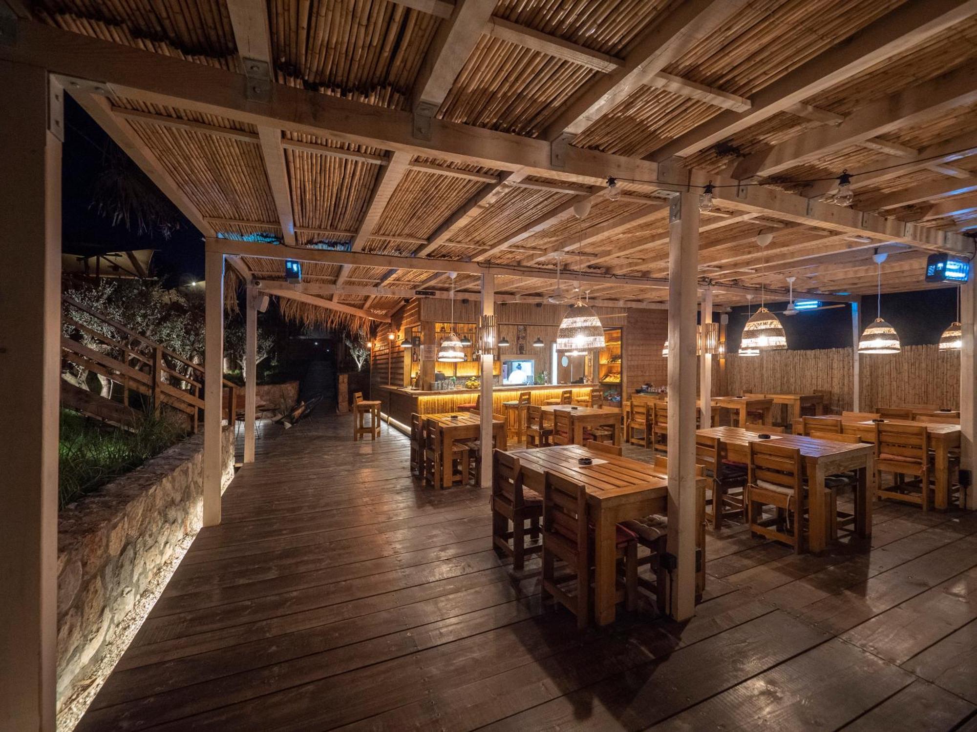 Sea Glamping Hotell Kotor Exteriör bild
