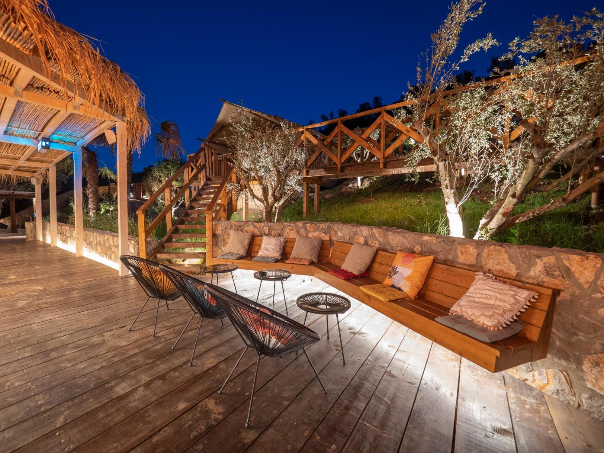 Sea Glamping Hotell Kotor Exteriör bild