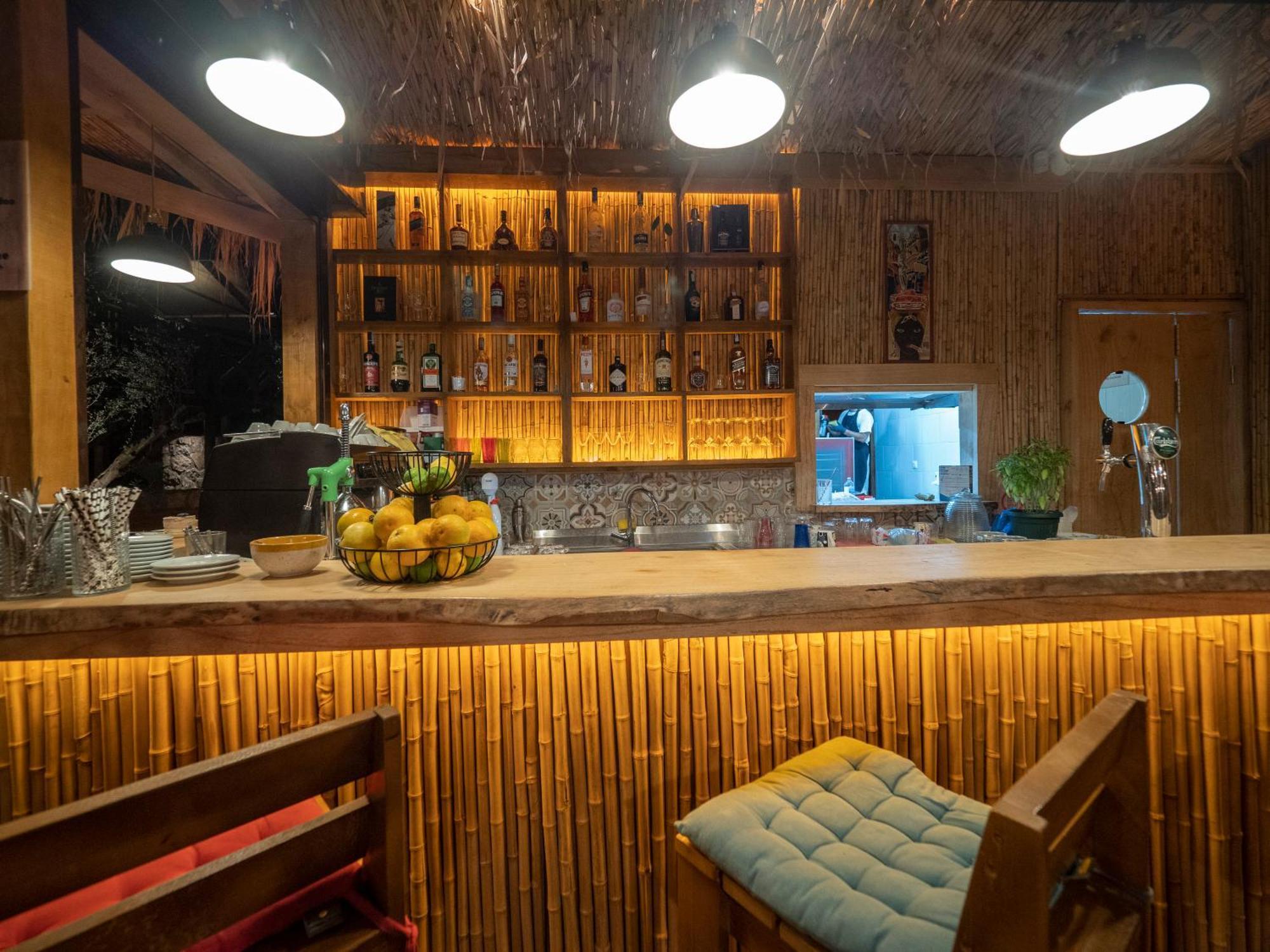 Sea Glamping Hotell Kotor Exteriör bild
