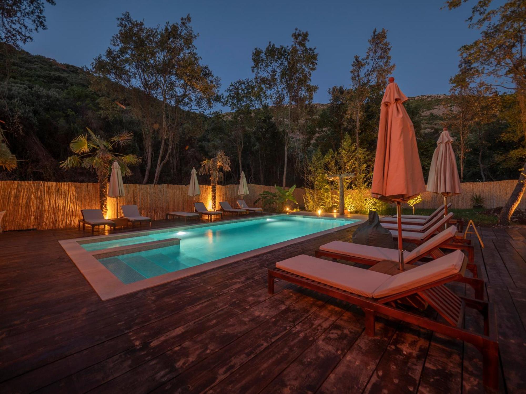 Sea Glamping Hotell Kotor Exteriör bild